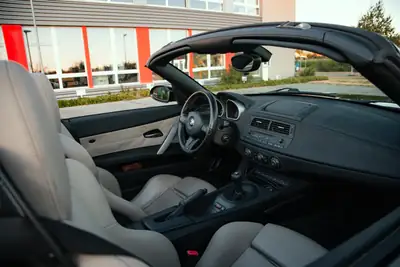 BMW Z4 M Roadster 2006 — Cabriolet sportif haute performance, 343 ch — Innenraum