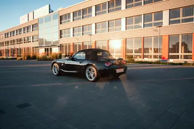 BMW Z4 M Roadster 2006 — Cabriolet sportif haute performance, 343 ch — Miniatur 8