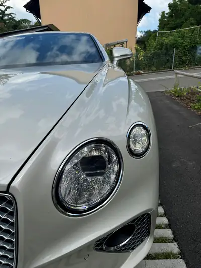 Bentley Continental GT 6.0 W12 — Grand tourer anglais d'exception, 100'000 km — détail