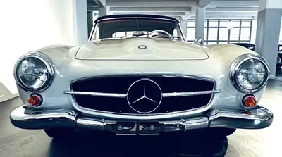 Mercedes-Benz 190 SL 1960 — Chef-d'œuvre cabriolet, seulement 32 250 km — détail
