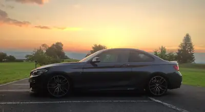 BMW M235i xDrive Coupé — Performance M avec extras carbone et 4 places — Thumbnail 11