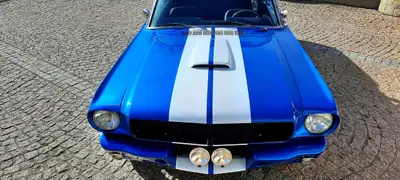 Ford Mustang Shelby 350 GT V8 390CV — Légende américaine cabriolet entièrement restaurée — Miniatur 15
