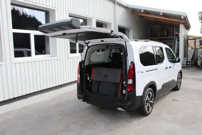 Peugeot Rifter GT L2 2025 — Monospace diesel spacieux, 120 km seulement — Miniatur 10