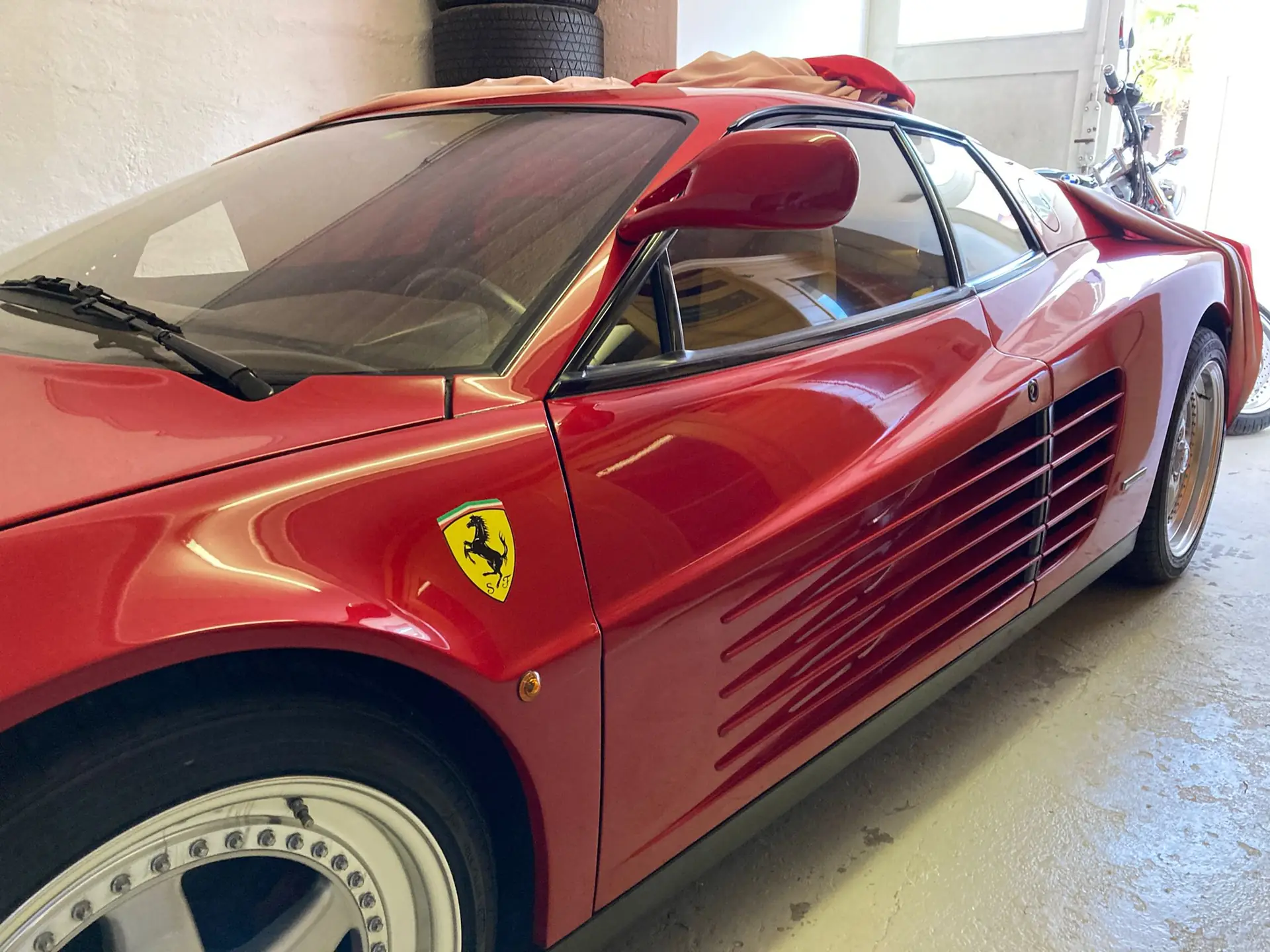 Ferrari Testarossa 512 — Légende des années 1980, Moteur V12 mythique — vue extérieure
