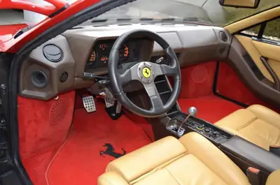 Ferrari Testarossa 512 — Légende des années 1980, Moteur V12 mythique — détail