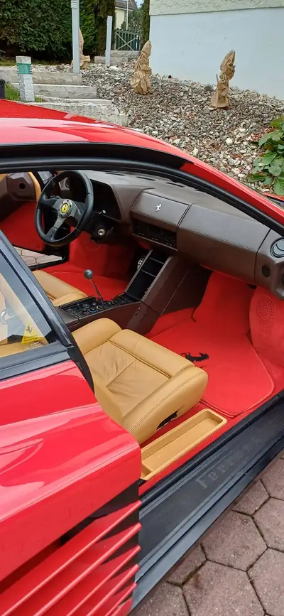 Ferrari Testarossa 512 — Légende des années 1980, Moteur V12 mythique — Miniature 7