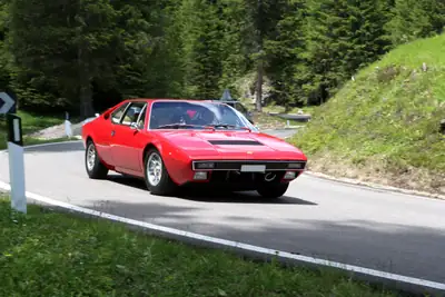 Ferrari 308 Dino GT4 Serie 1 1975 — Légende V8 rare, seulement 1'332 exemplaires produits — dettaglio