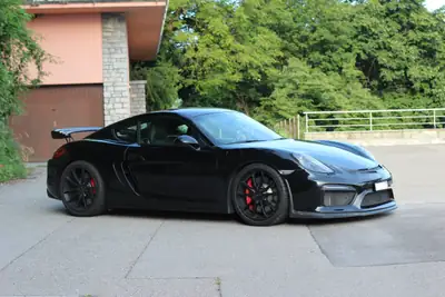 Porsche 718 Cayman GT4 — Coupé sportif 385 ch, boîte manuelle, 49'000 km — tableau de bord