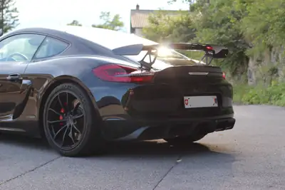 Porsche 718 Cayman GT4 — Coupé sportif 385 ch, boîte manuelle, 49'000 km — Miniature 11