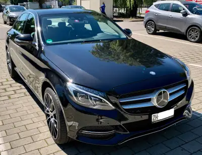 Mercedes-Benz C 400 Avantgarde 4Matic — Berline sport 333 ch, entretien impeccable — Außenansicht