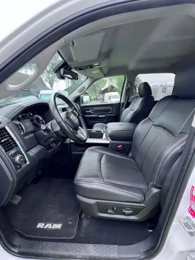 Dodge Ram Laramie 2019 — Pickup musclé 400 ch, transmission intégrale, entretien complet — Detail