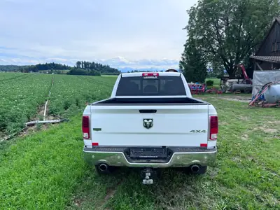 Dodge Ram Laramie 2019 — Pickup musclé 400 ch, transmission intégrale, entretien complet — Miniatur 8
