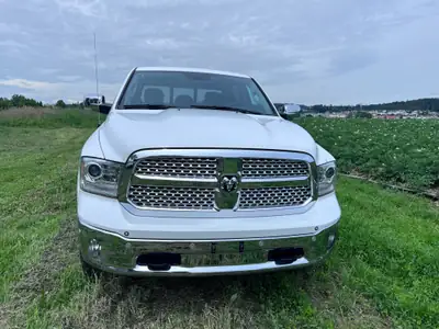 Dodge Ram Laramie 2019 — Pickup musclé 400 ch, transmission intégrale, entretien complet — Miniatur 10