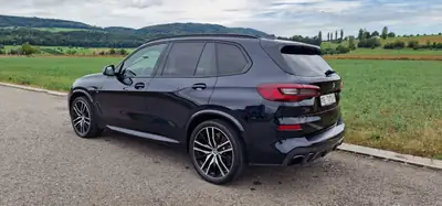 BMW X5 xDrive 48V 30d M Sport — SUV premium diesel hybride, 59 000 km — Detail