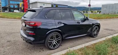 BMW X5 xDrive 48V 30d M Sport — SUV premium diesel hybride, 59 000 km — Miniatur 9