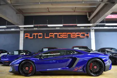 Lamborghini Aventador LP750-4 SuperVeloce Coupé — Supercar légendaire, 751 ch et prestige italien — Miniature 16