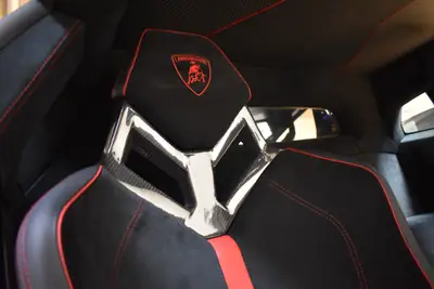 Lamborghini Aventador LP750-4 SuperVeloce Coupé — Supercar légendaire, 751 ch et prestige italien — Miniature 29