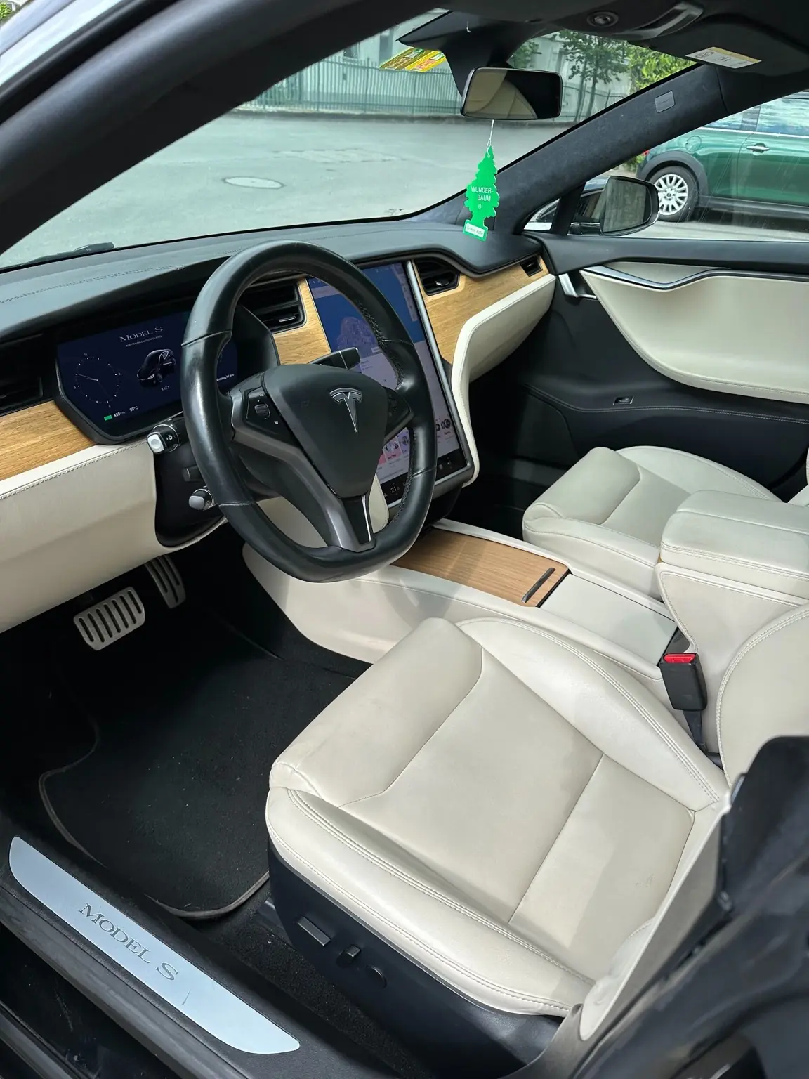 Tesla Model S Ludicrous Performance 2020 — 772 ch, propulsion électrique, première main — vista esterna