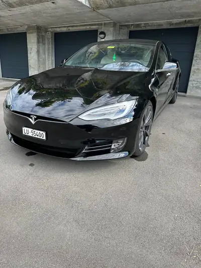 Tesla Model S Ludicrous Performance 2020 — 772 ch, propulsion électrique, première main — interni