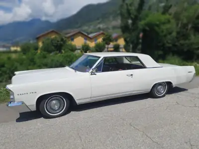 Pontiac Grand Prix 1963 — Muscle car américain d'époque, 307 ch, kilométrage d'exception — arrière