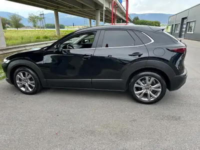Mazda CX-30 Ambition Plus M Hybride — SUV compact économique, garantie constructeur 5 ans — Außenansicht