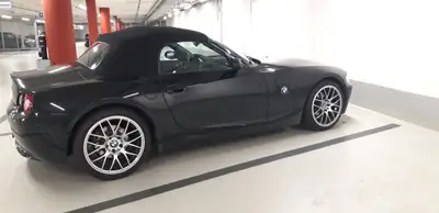 BMW Z4 3.0i Roadster 2005 — Cabriolet sportif iconic, moteur 231 ch, entretien récent — Seitenansicht