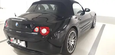 BMW Z4 3.0i Roadster 2005 — Cabriolet sportif iconic, moteur 231 ch, entretien récent — Heckansicht