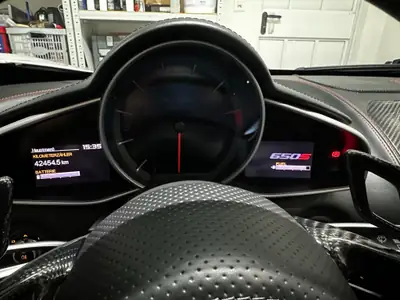 McLaren 650S Spider — Supercar décapotable, 650 ch et seulement 46 500 km — Miniatura 7
