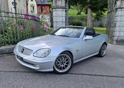 Mercedes-Benz SLK 200 Kompressor Final Edition — Cabriolet sportif, 128 800 km, sans sinistre — vue extérieure