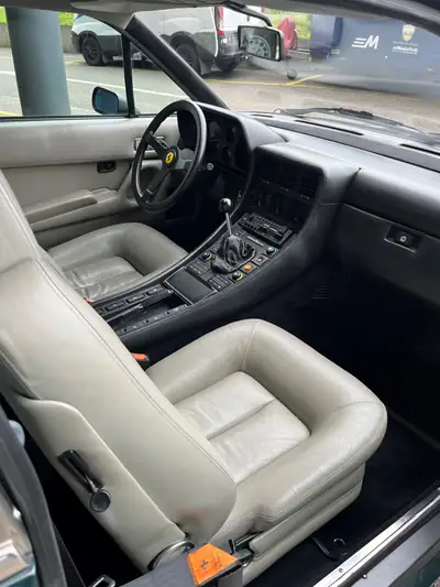 Ferrari 412 1986 — Chef-d'œuvre de prestige, 57 000 km, sans sinistre — Miniatura 7