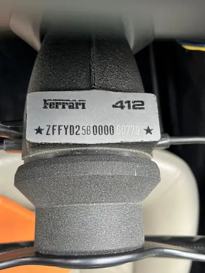 Ferrari 412 1986 — Chef-d'œuvre de prestige, 57 000 km, sans sinistre — Miniatura 10