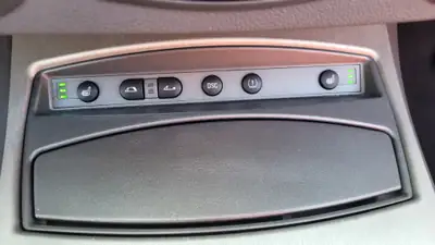BMW Z4 2.5i Roadster 2005 — Cabriolet sportif reconditionné, cuir rouge chauffant — Thumbnail 16