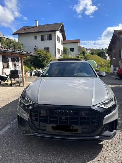 Audi SQ8 TFSI Quattro — SUV haute performance, 53'000 km seulement — Miniatur 11