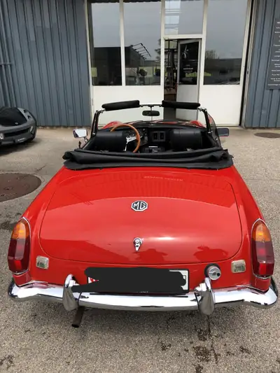MG MGB 1976 — Chef-d'œuvre cabriolet anglais, sans accident, authentique — Armaturenbrett