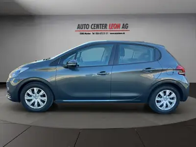 Peugeot 208 1.2 PureTech Access — Citadine fiable, faible kilométrage, équipée navigation — rear view