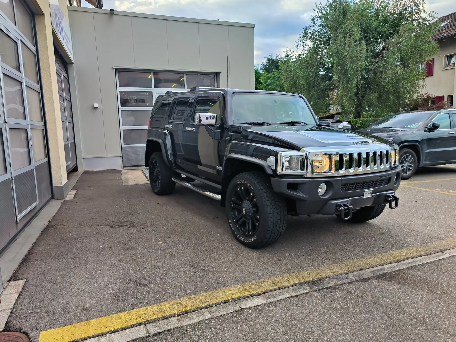 Hummer H3 — SUV robuste et peu kilométré, essence performante