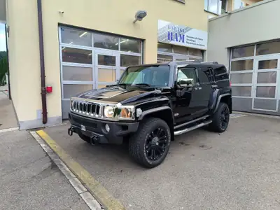 Hummer H3 — SUV robuste et peu kilométré, essence performante — côté