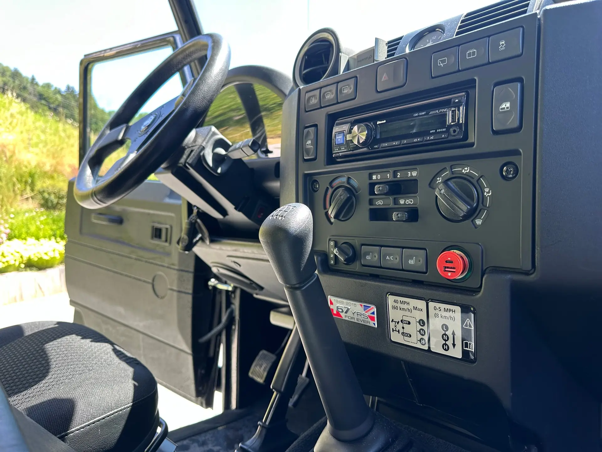 Land Rover Defender 2015 occasion Carouge — 5