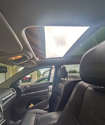 Jeep Grand Cherokee 3.0 CRD Overland — SUV premium diesel, 241 ch, sans sinistre — Miniature 12