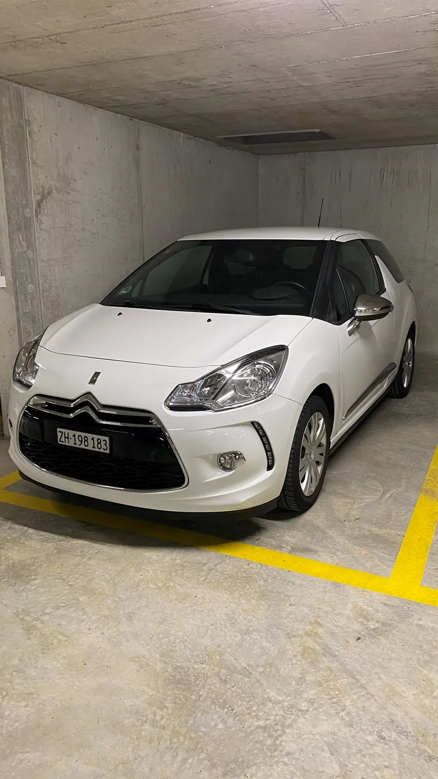DS3 1.6 VTi SO Chic — Citadine française élégante, entretien impeccable, 113'000 km — vista esterna