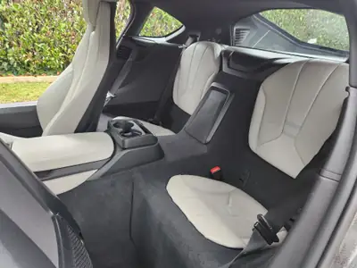 BMW i8 Coupé 2017 — Hybride rechargeable haute performance, seulement 105'000 km — Miniatur 11
