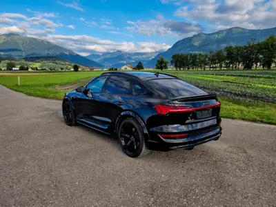 Audi e-tron S Sportback — SUV électrique 503 PS, batterie certifiée 93,6% SOH — dettaglio