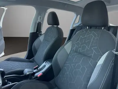 Peugeot 2008 1.2 VTi Access — Citadin polyvalent, essence économe et sans sinistre — Thumbnail 21