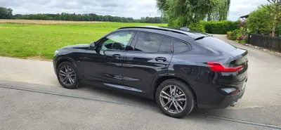BMW X4 xDrive 20i M Sport X — SUV coupé dynamique, 67 000 km seulement — vista posteriore