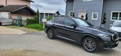 BMW X4 xDrive 20i M Sport X — SUV coupé dynamique, 67 000 km seulement — vista esterna