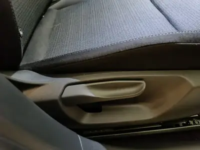 Skoda Octavia Combi 1.5 TSI G-Tec — Polyvalence écologique et technologie DSG — Miniatur 8