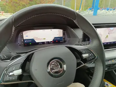 Skoda Octavia Combi 1.5 TSI G-Tec — Polyvalence écologique et technologie DSG — Miniatur 13