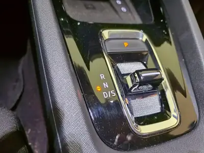 Skoda Octavia Combi 1.5 TSI G-Tec — Polyvalence écologique et technologie DSG — Miniatur 15