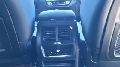 BMW X3 xDrive 30e — SUV hybride rechargeable, 18 200 km, pack M Sport — Thumbnail 12