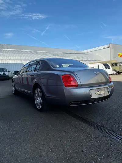 Bentley Continental Flying Spur 6.0 — Berline de luxe britannique, 114'000 km, sans accident — Thumbnail 7